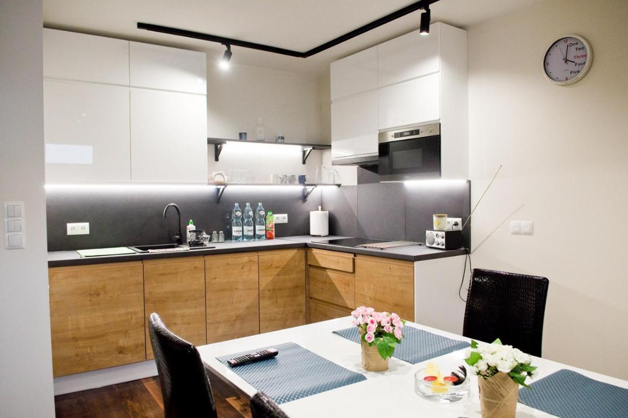 Apartamenty Dluga Nowy Targ Extérieur photo
